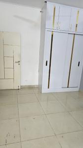 Kitchen Image of 1870 Sq.ft 3 BHK Apartment / Flat for rent in Gaurs Gaur Global Village, Crossings Republik Ghaziabad for Rs. 30000