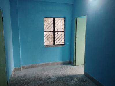 Living Room Image of 850 Sq.ft 2 BHK Builder Floor for sale in Tolly Regency, Regent Park Kolkata for Rs. 3500000