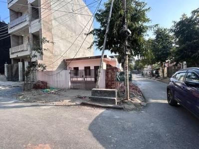 Image of 80 Sq.ft Residential Plot / Land for sale in Sector 112, Noida for Rs. 22500000