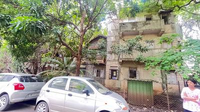 Image of 3000 Sq.ft 2.5 BHK Villa for sale in Kothrud, Pune for Rs. 55000000