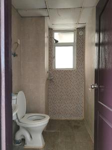 Common Bathroom Image of 840 Sq.ft 2 BHK Apartment / Flat for sale in Aditya Urban Homes by Aditya Builders &amp; Developers, Bamheta Village Ghaziabad for Rs. 5100000
