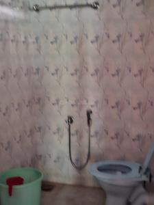 Bathroom Image of 750 Sq.ft 2 BHK Builder Floor for rent in Thurakkal Manjeri for Rs. 18000