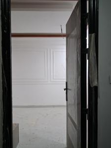 Main Entrance Image of 1600 Sq.ft 3 BHK Apartment / Flat for sale in Sector 104 Noida for Rs. 7100000
