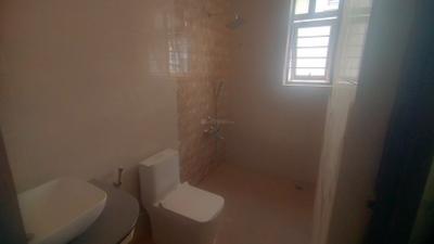 Bathroom Image of 1798 Sq.ft 3 BHK Apartment / Flat for sale in West Mambalam Chennai for Rs. 30116500