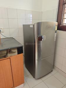 Kitchen Image of 1400 Sq.ft 2 BHK Builder Floor for rent in South City Floors 1, Sector 41 Gurgaon for Rs. 32000