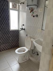 Image of 1080 Sq.ft 2.5 BHK Apartment / Flat for rent in Express Zenith, Sector 77, Noida for Rs. 31000