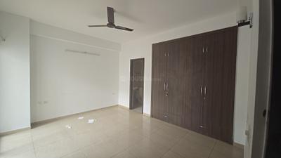 Bedroom Image of 1695 Sq.ft 3.5 BHK Apartment / Flat for sale in Gulshan Ikebana, Sector 143 Noida for Rs. 24000000