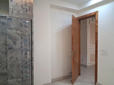 Bedroom Image of 1650 Sq.ft 3.5 BHK Apartment / Flat for sale in Capital Home 102, Sector 102 Noida for Rs. 7000000