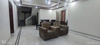 2 BHK Flat