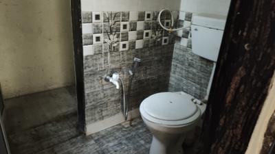Trident Avenue Bathroom Two 4
