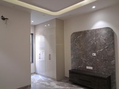 Bedroom Image of 1800 Sq.ft 3 BHK Builder Floor for sale in Paschim Vihar New Delhi for Rs. 36000000