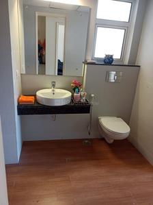 Bathroom Image of 2600 Sq.ft 4 BHK Apartment / Flat for sale in Bestech Altura, Sector 79 Gurgaon for Rs. 34500000