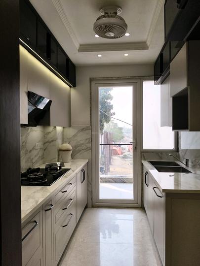 BPTP Astaire Garden Floors Main Image 1