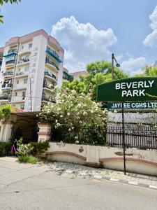 Image of 2640 Sq.ft 4.5 BHK Apartment / Flat for sale in Beverly Park Apartments, Sector 22 Dwarka, New Delhi for Rs. 57900000