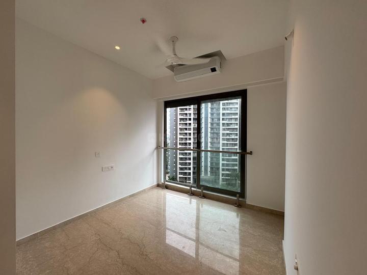 Adani Ten BKC Main Image 1