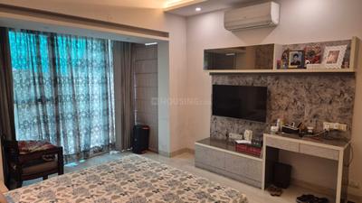 Bedroom Image of 2700 Sq.ft 4 BHK Builder Floor for rent in Emaar Emerald Hill, Sector 65 Gurgaon for Rs. 70000