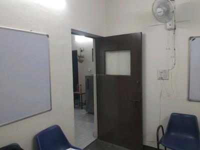Bedroom Image of 1250 Sq.ft 3 BHK Apartment / Flat for sale in Paschim Vihar New Delhi for Rs. 12500000