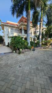 Image of 5400 Sq.ft 3 BHK Independent House for sale in Adalaj, Gandhinagar for Rs. 65000000
