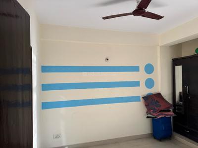 Bedroom Image of 1000 Sq.ft 2 BHK Apartment / Flat for sale in Supertech Livingston, Crossings Republik Ghaziabad for Rs. 6900000