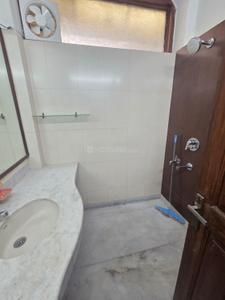 Image of 1750 Sq.ft 3 BHK Builder Floor for rent in Lajpat Nagar, New Delhi for Rs. 79000