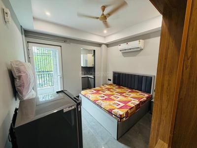 1 RK Independent Builder Floor