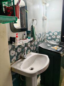 Bathroom Image of 1250 Sq.ft 1 BHK Apartment / Flat for rent in Nayapalli Bhubaneswar for Rs. 17000