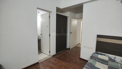 Bedroom Image of 1080 Sq.ft 2 BHK Apartment / Flat for rent in Adani The Meadows, Shantigram Ahmedabad for Rs. 34000
