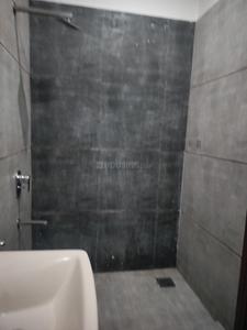 Bathroom Image of 2200 Sq.ft 2 BHK Builder Floor for rent in Green Avenue Amritsar for Rs. 30000
