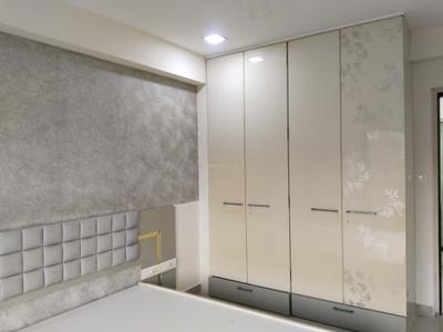 Bedroom Image of 2250 Sq.ft 4.5 BHK Apartment / Flat for sale in H Rishabraj Mangal Varsha, Santacruz West Mumbai for Rs. 125000000