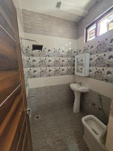 Bathroom Image of 1400 Sq.ft 2 BHK Builder Floor for rent in Sector 78 Mohali for Rs. 30000