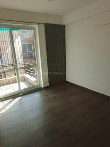 Bedroom Image of 2700 Sq.ft 4 BHK Builder Floor for rent in BPTP Parklands Pride, Sector 77 Faridabad for Rs. 27000
