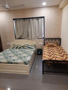 Bedroom Image of 800 Sq.ft 2 BHK Apartment / Flat for rent in Dar Al Mawadda, Nagpada Mumbai for Rs. 75000