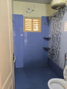 Common Bathroom Image of 600 Sq.ft 1 BHK Independent House for rent in Kodipur Bengaluru for Rs. 16000