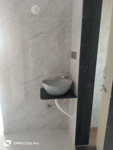 Bathroom Image of 1000 Sq.ft 2 BHK Apartment / Flat for rent in Fursungi Pune for Rs. 11000