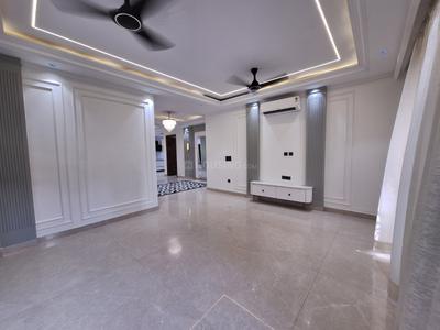 Bedroom Image of 2800 Sq.ft 4 BHK Builder Floor for sale in Ansal Versalia, Sector 67 Gurgaon for Rs. 35000000