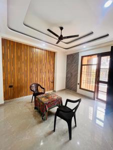 Bedroom Image of 1800 Sq.ft 4 BHK Apartment / Flat for sale in Shalimar Garden Ghaziabad for Rs. 17000000