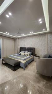 Bedroom Image of 2500 Sq.ft 4 BHK Builder Floor for sale in Central Park Flower Valley, Sector 33 Sohna for Rs. 25000000