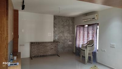 Bedroom Image of 2800 Sq.ft 4 BHK Villa for rent in Shilaj Ahmedabad for Rs. 45000
