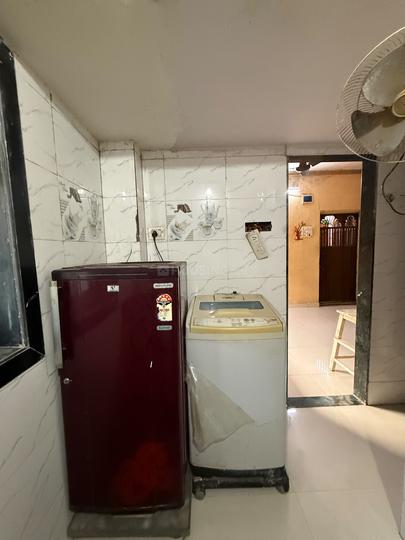 Sector-48, Seawoods Kitchen 1