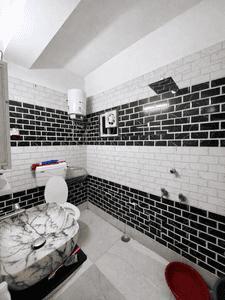 Image of 1121 Sq.ft 3 BHK Builder Floor for rent in Garden Reach, Kolkata for Rs. 30000