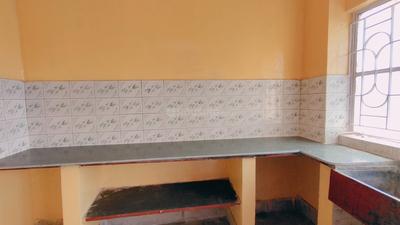 Kitchen Image of 600 Sq.ft 1 BHK Apartment / Flat for rent in Airport Gate no. 1 Kolkata for Rs. 8000