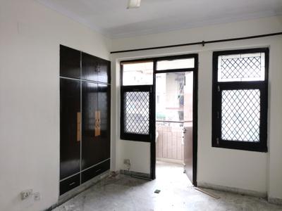 Bedroom Image of 1800 Sq.ft 3 BHK Apartment / Flat for rent in Satyam Apartment by Satyam Developers , Sector 18 Dwarka New Delhi for Rs. 49000