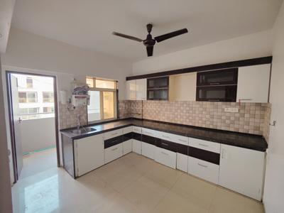 Kitchen Image of 1800 Sq.ft 3 BHK Apartment / Flat for rent in Scheme No 140 Indore for Rs. 50000