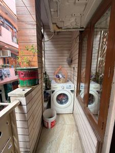 Balcony Image of 900 Sq.ft 3 BHK Builder Floor for sale in Laxmi Nagar New Delhi for Rs. 8500000