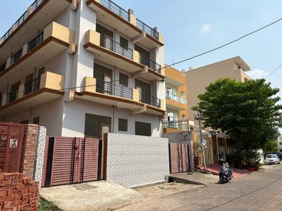 Image of 2700 Sq.ft 6 BHK Independent House for sale in Aliganj, Lucknow for Rs. 41500000