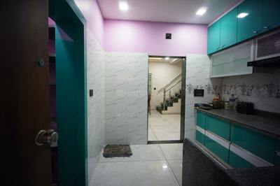 Kitchen Image of 2700 Sq.ft 4 BHK Independent House for sale in New Ranip Ahmedabad for Rs. 25000000