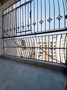 Balcony Image of 810 Sq.ft 2 BHK Apartment / Flat for sale in Bengal Peerless Avidipta, Santoshpur Kolkata for Rs. 8500000