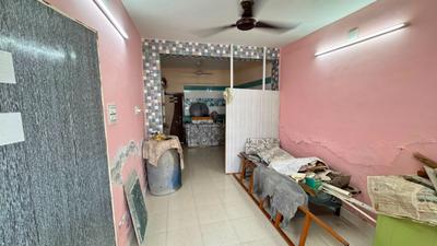Hall Image of 360 Sq.ft 1 BHK Independent House for sale in Shree Ram Society Rajkot for Rs. 1250000