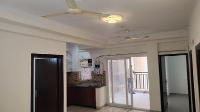 Living Room Image of 975 Sq.ft 2.5 BHK Apartment / Flat for rent in Terrace Homes, Noida Extension Greater Noida for Rs. 22000