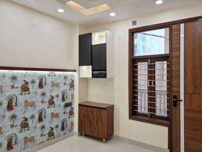 Bedroom Image of 800 Sq.ft 3 BHK Apartment / Flat for sale in Sector 15 Dwarka New Delhi for Rs. 6000000